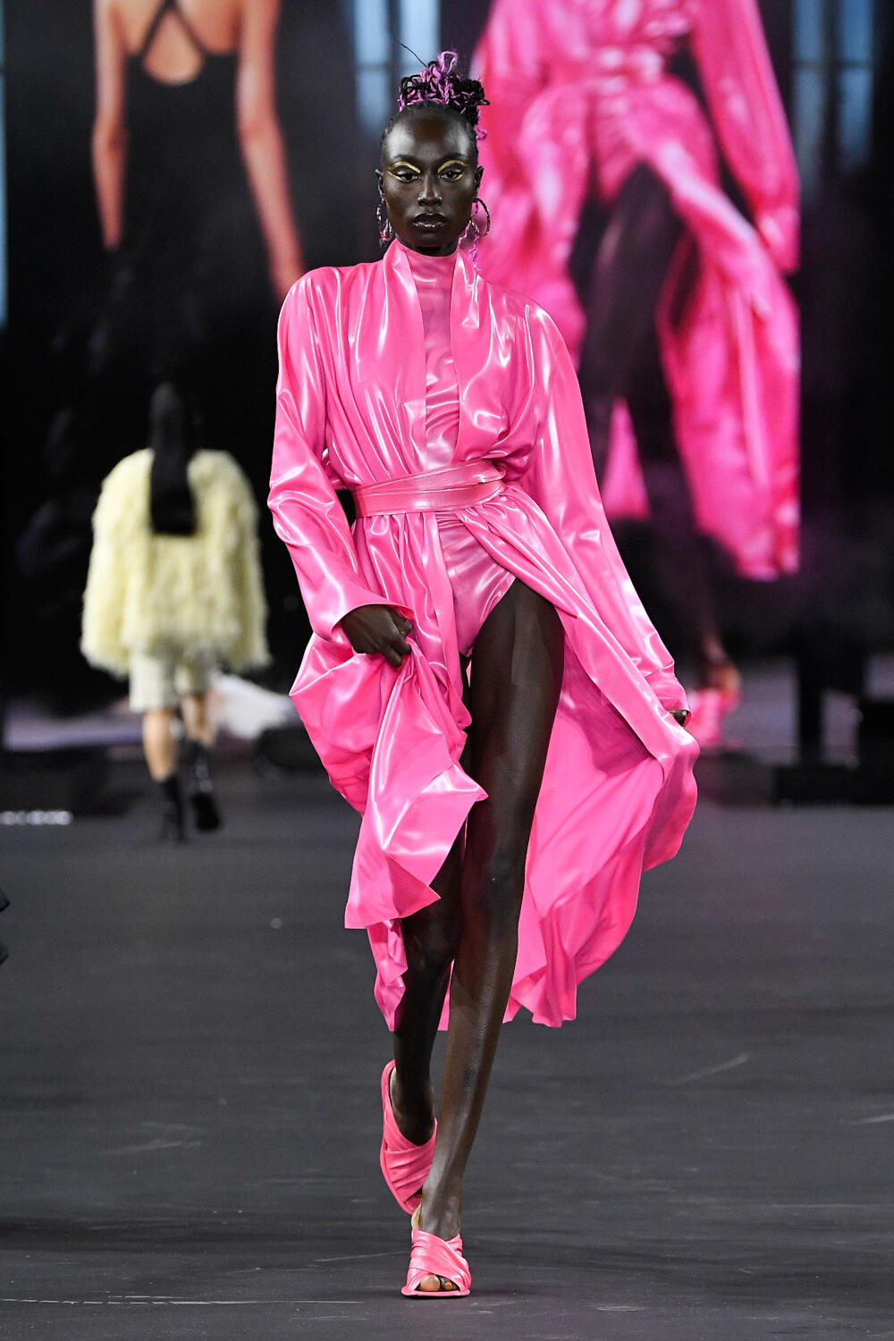 L Oreal Paris Spring 2023 Fashion Show