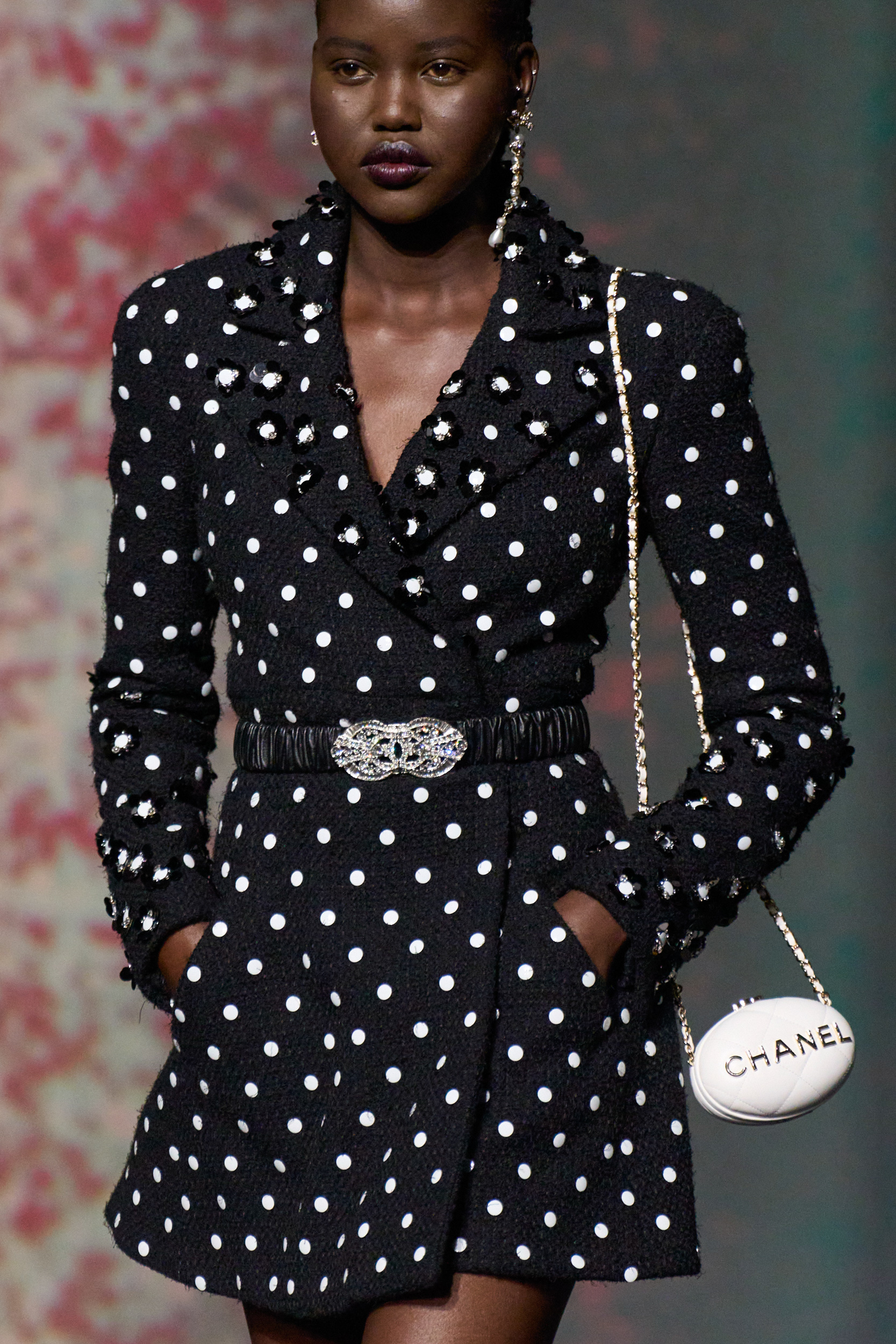 Chanel Spring 2023 Fashion Show Details The Impression