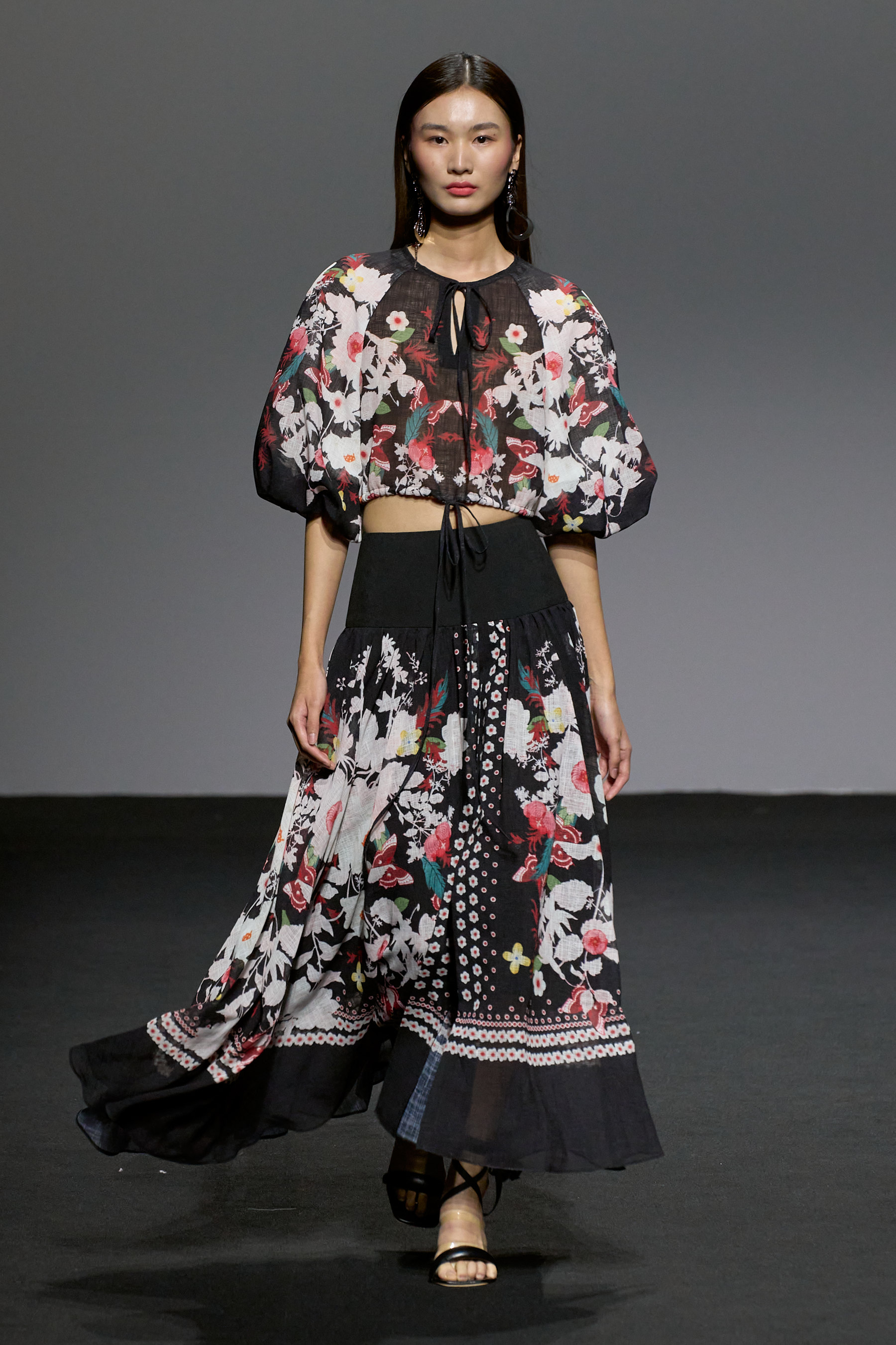Doucan  Spring 2023 Fashion Show 