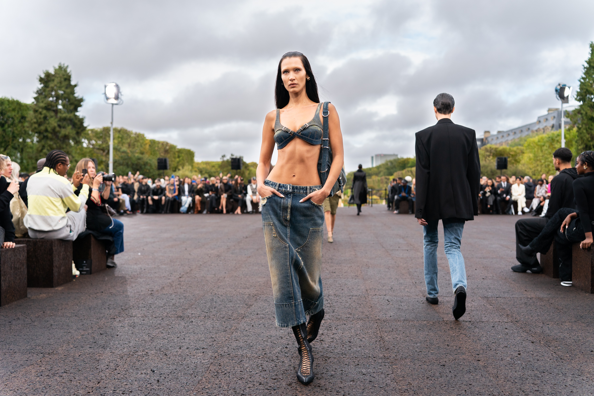 Givenchy Spring 2023 Fashion Show Atmosphere