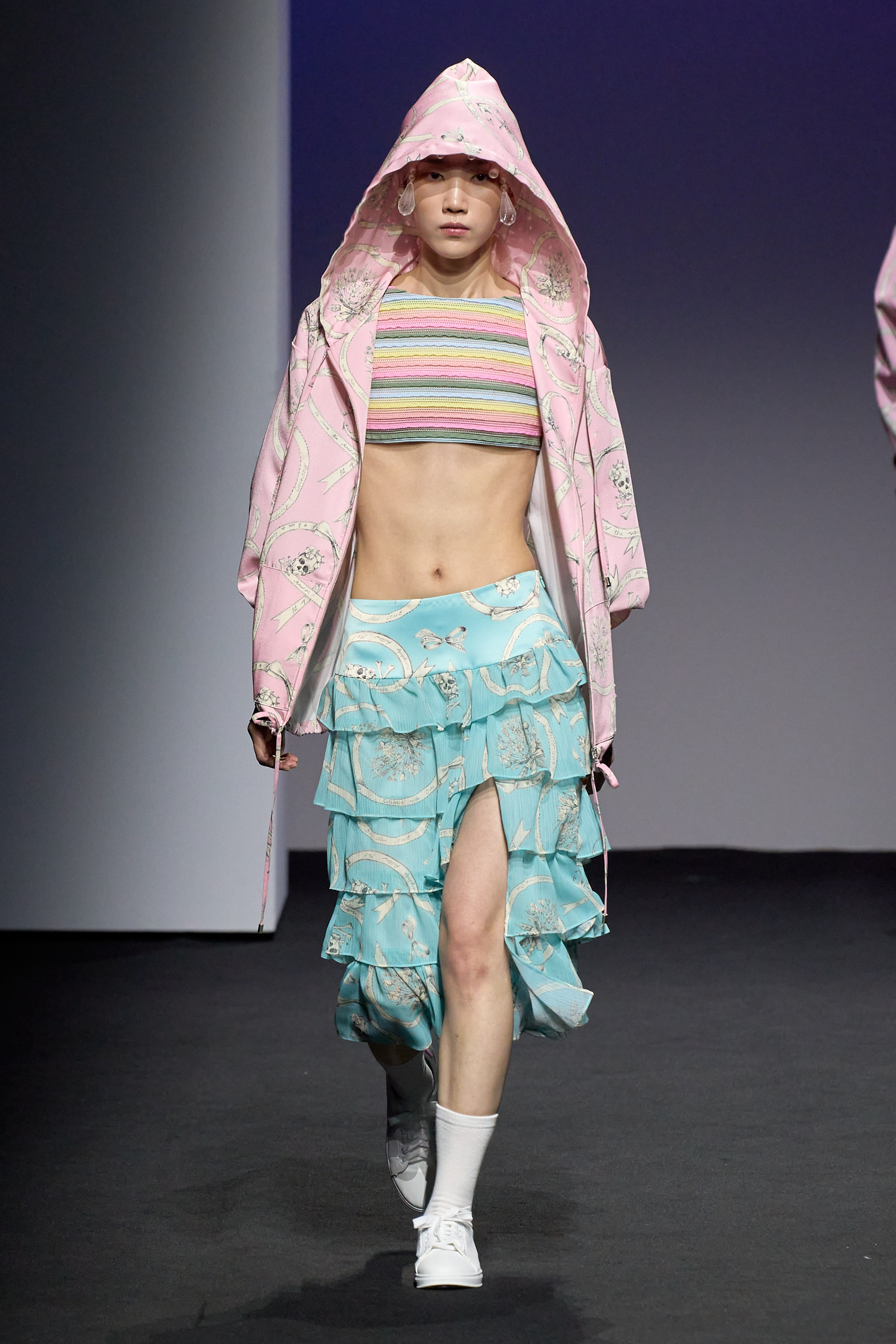 Jung Heezin  Spring 2023 Fashion Show 