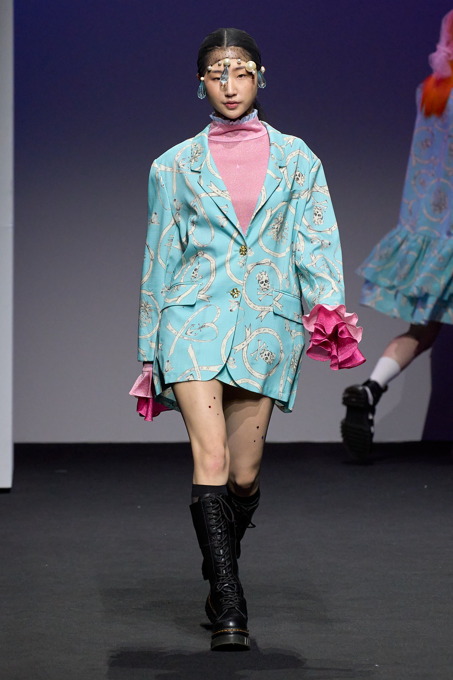 Jung Heezin  Spring 2023 Fashion Show 