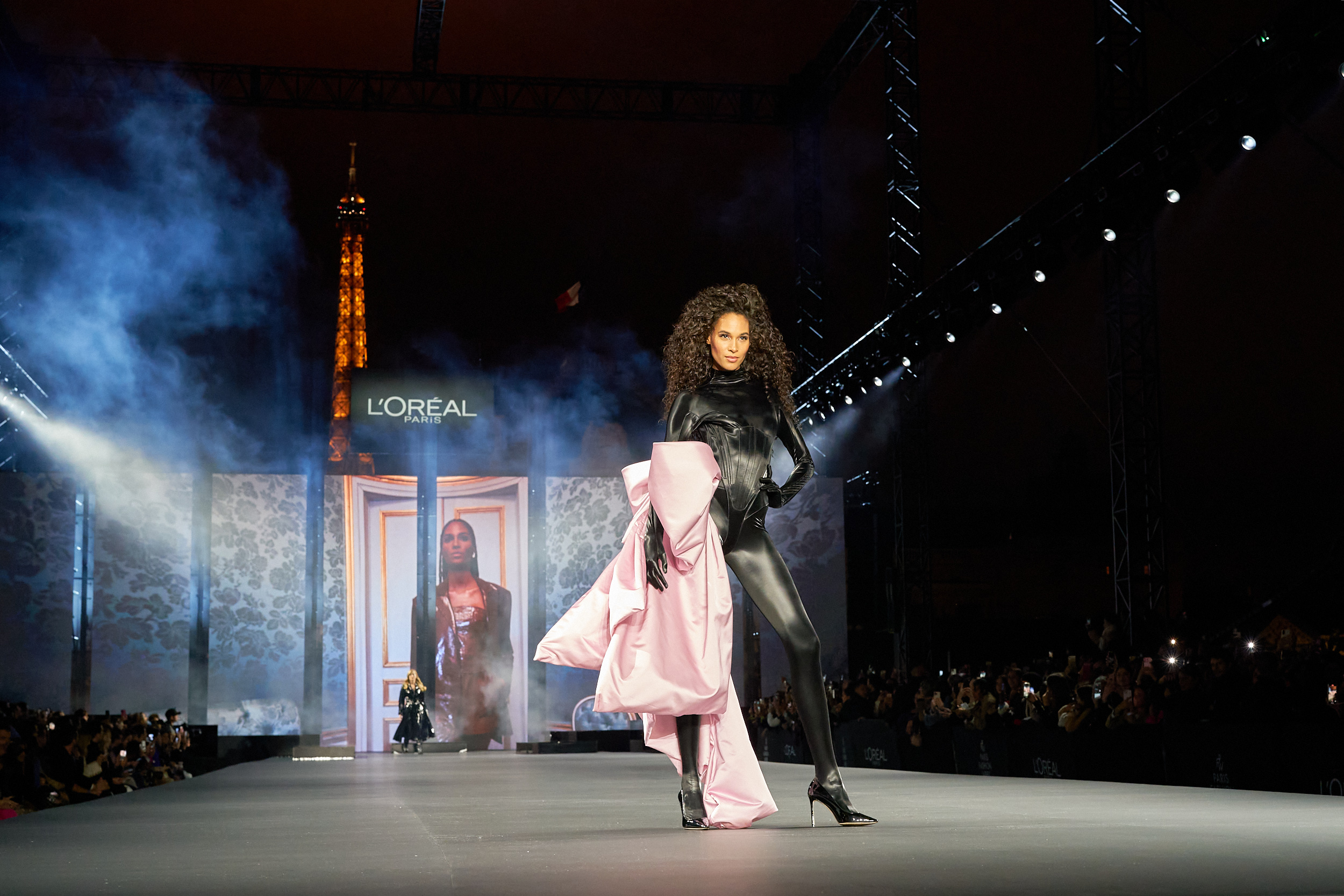 L Oreal Paris Spring 2023 Fashion Show Atmosphere