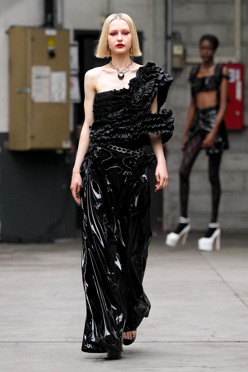 Laruicci Spring 2023 Fashion Show