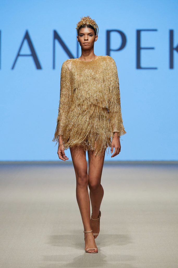 Nihan Peker Fall 2022 Couture Fashion Show 