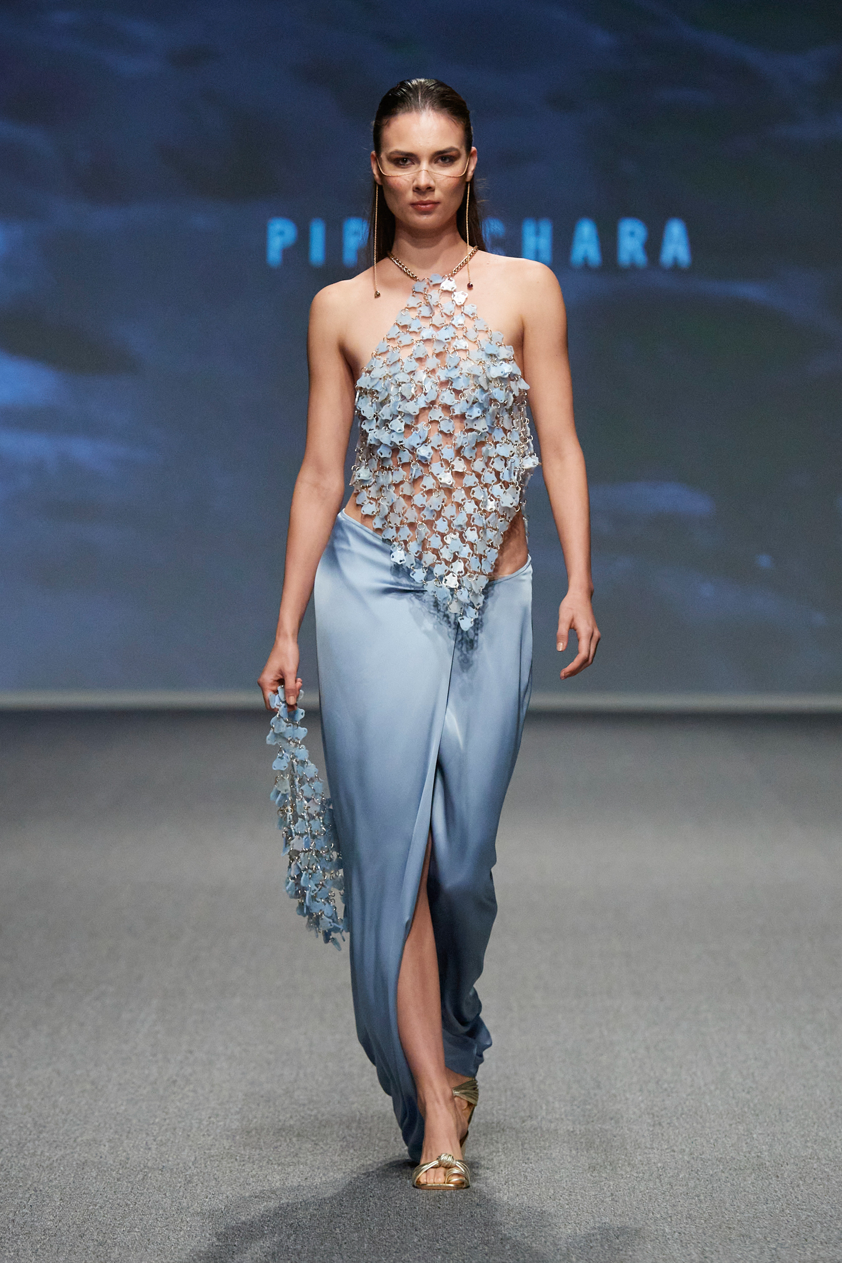 Pipatchara Fall 2022 Couture Fashion Show 