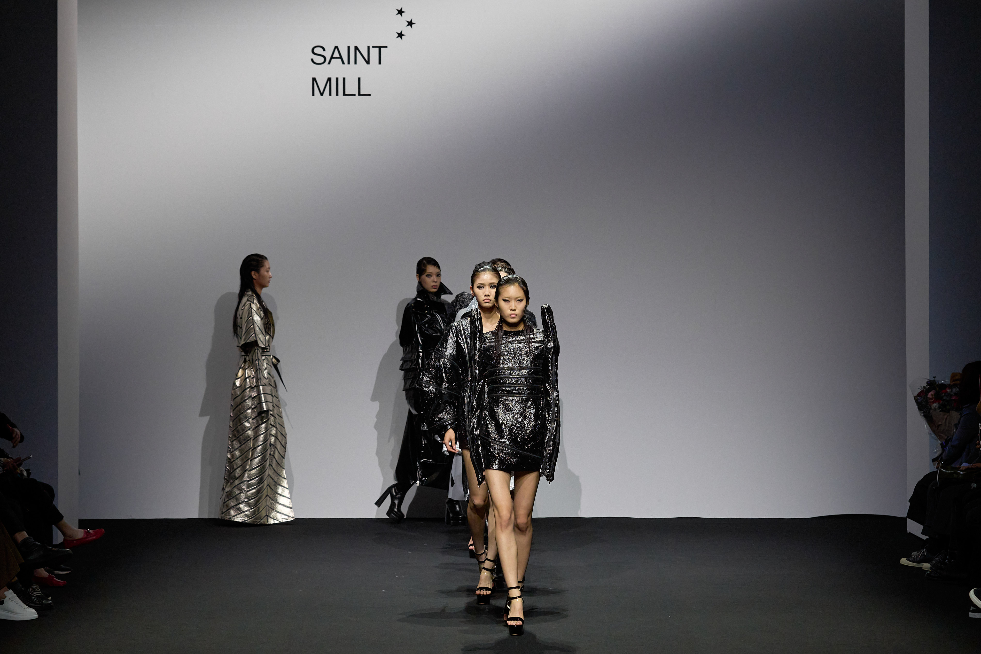 Saint Mill  Spring 2023 Fashion Show 
