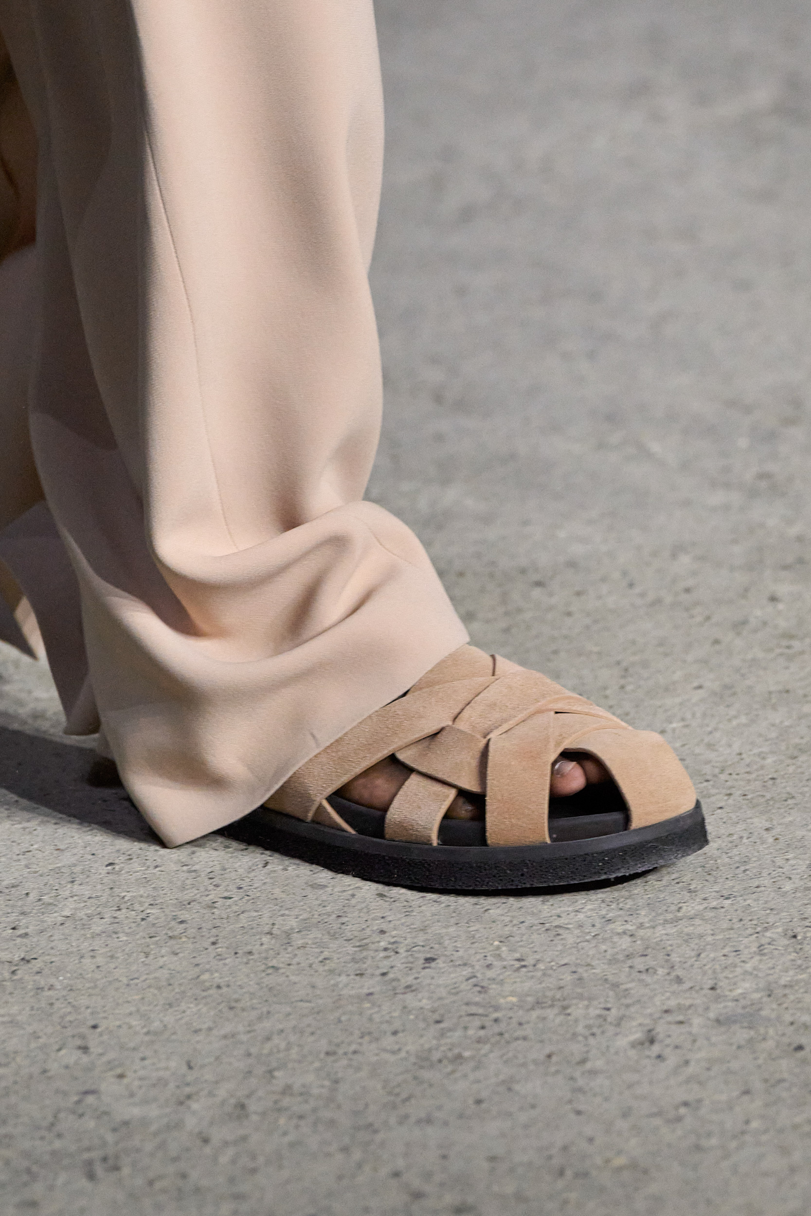 Fisherman's Sandal Spring 2023 Fashion Trend | The Impression