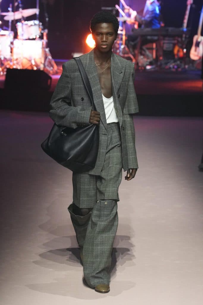 Gucci Fall 2023 Men's Fashion Show Review | The Impression