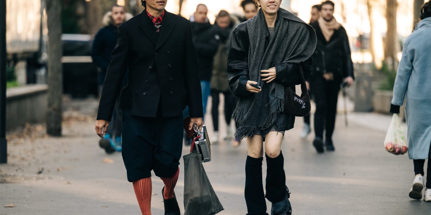 Paris Fashion Street Style Spring 2022 Fashion Show | The Impression