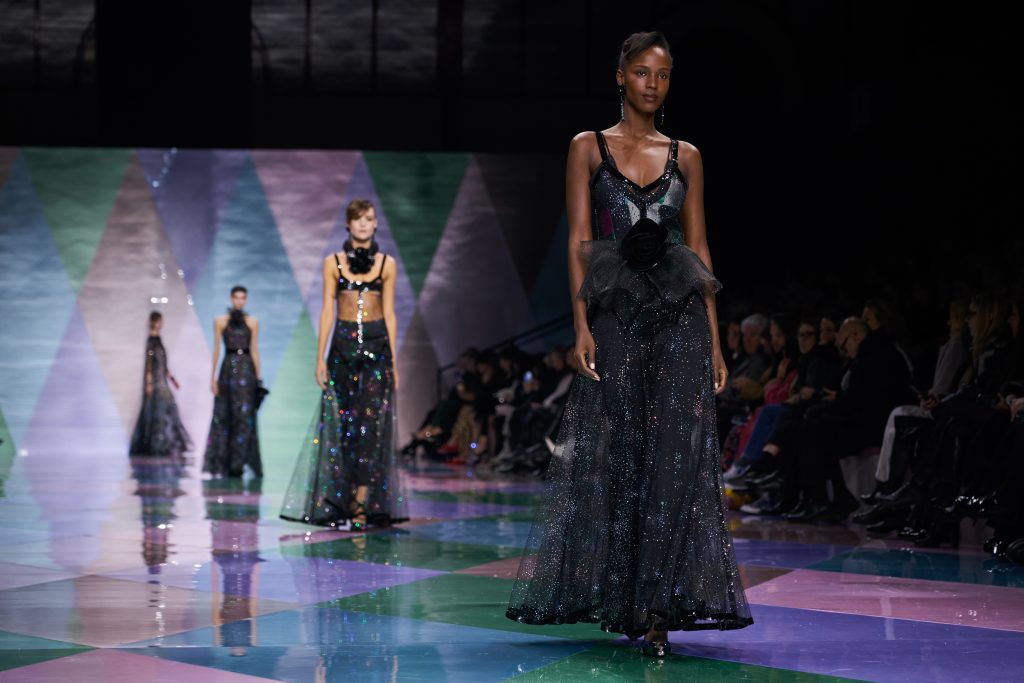 Giorgio Armani Prive Spring 2023 Couture Fashion Show Atmosphere | The ...