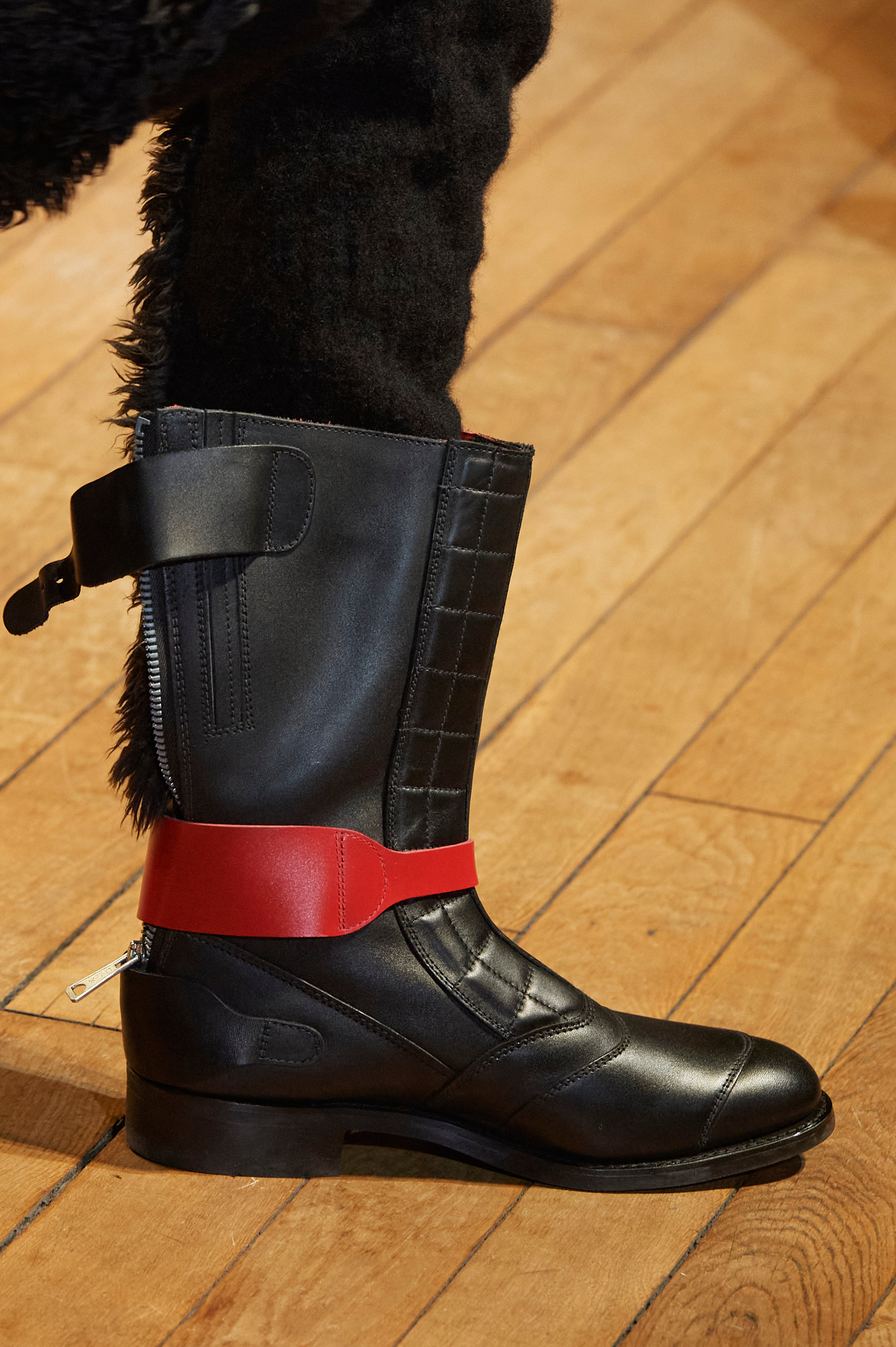 Comme Des Garcons Homme Plus  Fall 2023 Men’s Fashion Show Details