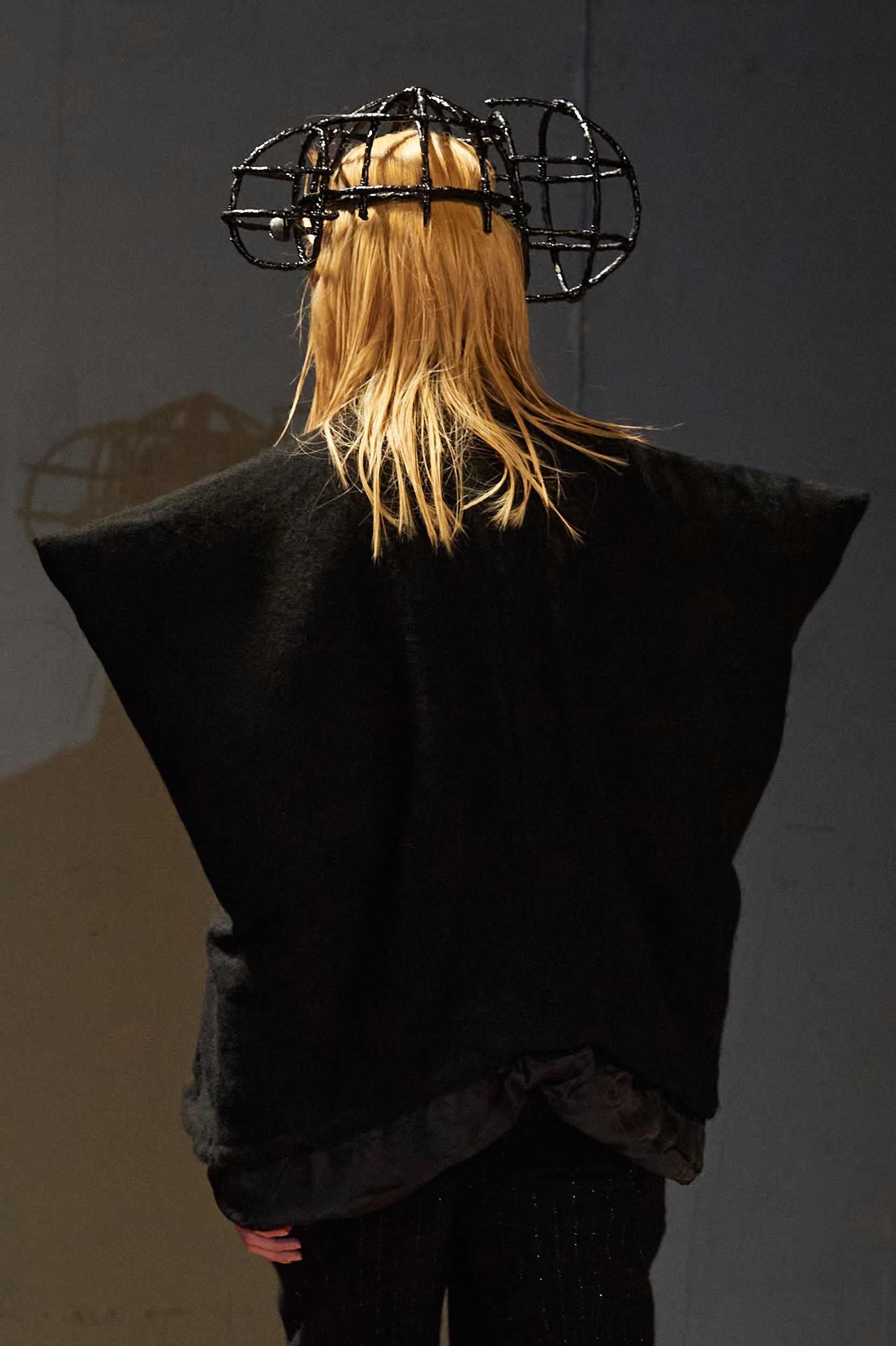 Comme Des Garcons Homme Plus  Fall 2023 Men’s Fashion Show Details