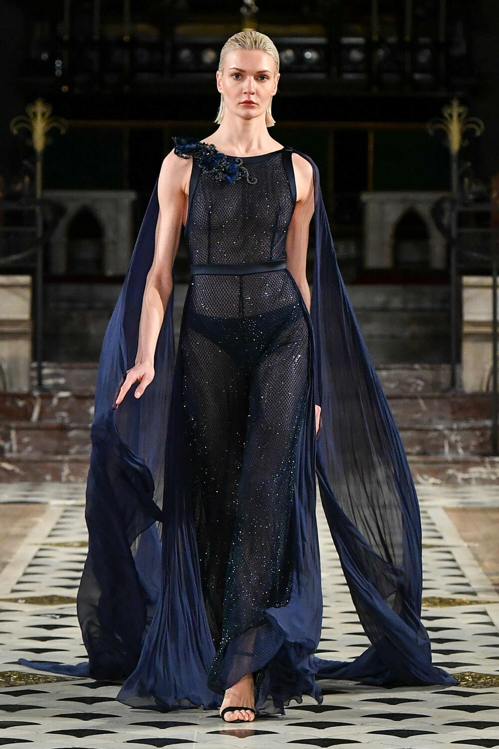 La Metamorphose Spring 2023 Couture Fashion Show