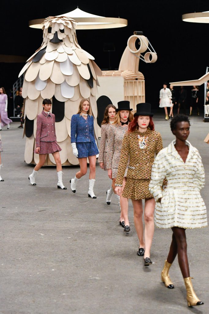 Chanel Couture Spring 2023 Show (Chanel)