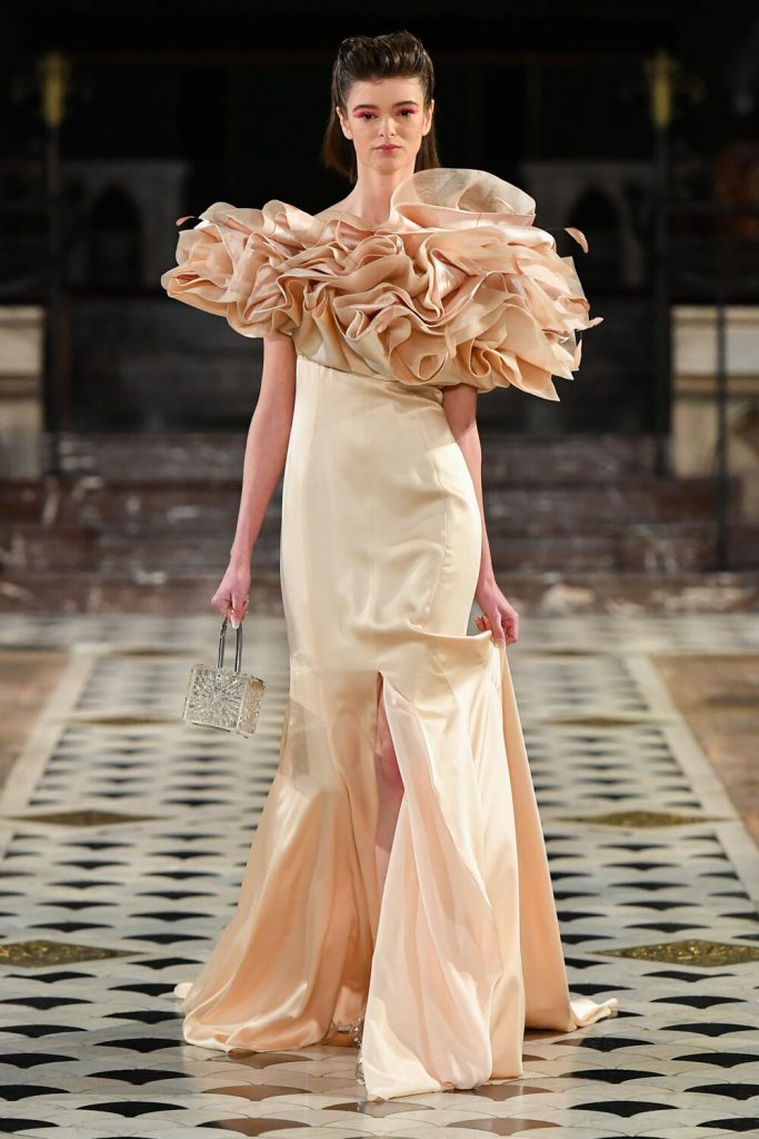 Lena Erziak Spring 2023 Couture Fashion Show