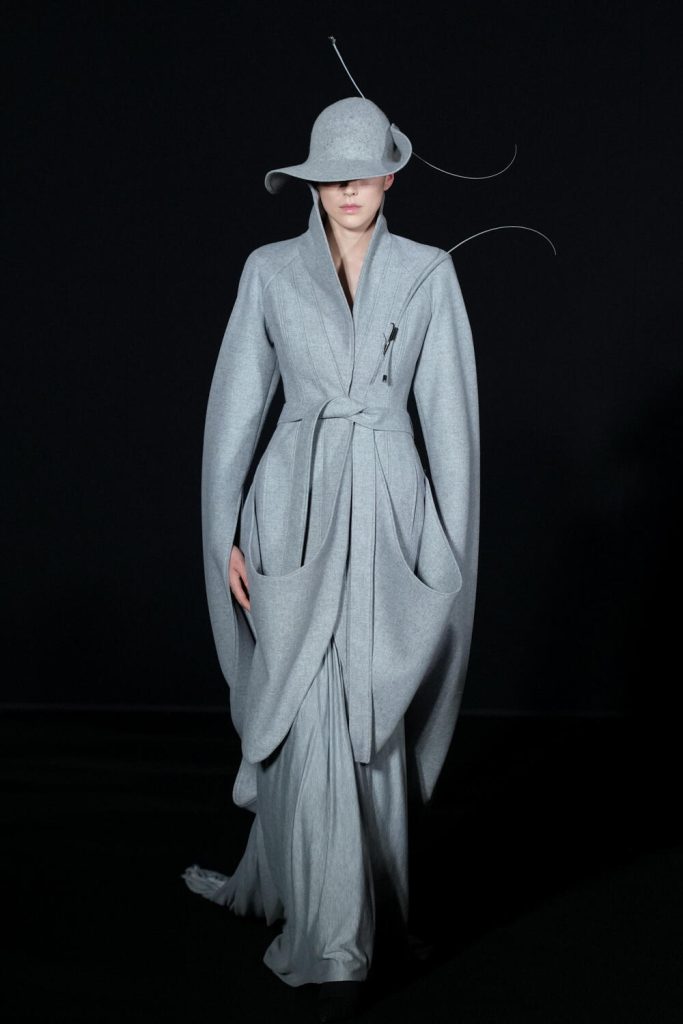 Robert Wun Spring 2023 Couture Fashion Show