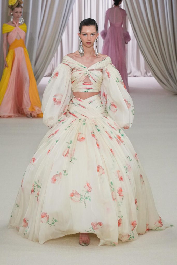 Giambattista Valli Spring 2023 Couture Fashion Show