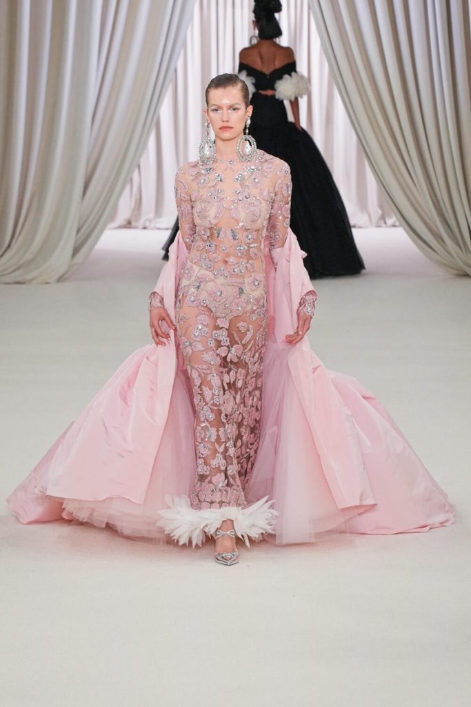 Giambattista Valli Spring 2023 Couture Fashion Show