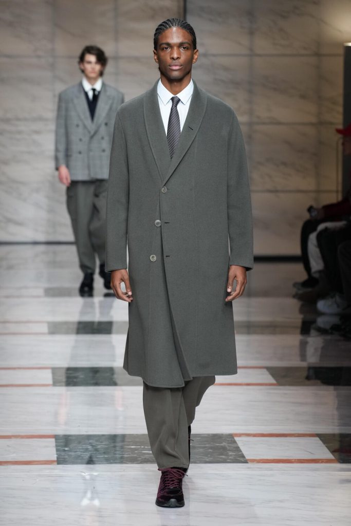 Giorgio Armani Fall 2023 Men's Fashion Show Review