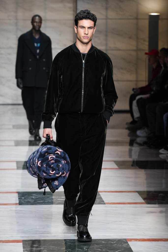 Giorgio Armani  Fall 2023 Men’s Fashion Show