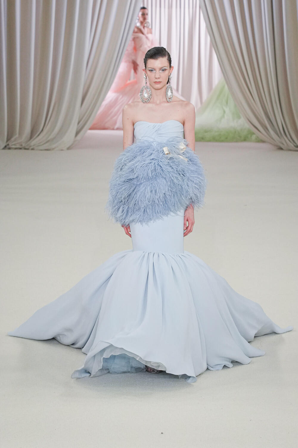 Giambattista Valli Spring 2023 Couture Fashion Show | The Impression