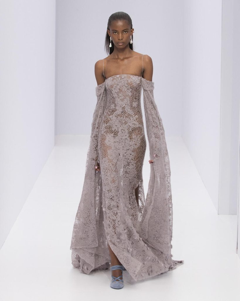 Fendi Spring 2023 Couture Fashion Show