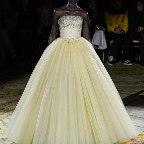 Viktor & Rolf Spring 2023 Couture Fashion Show Film