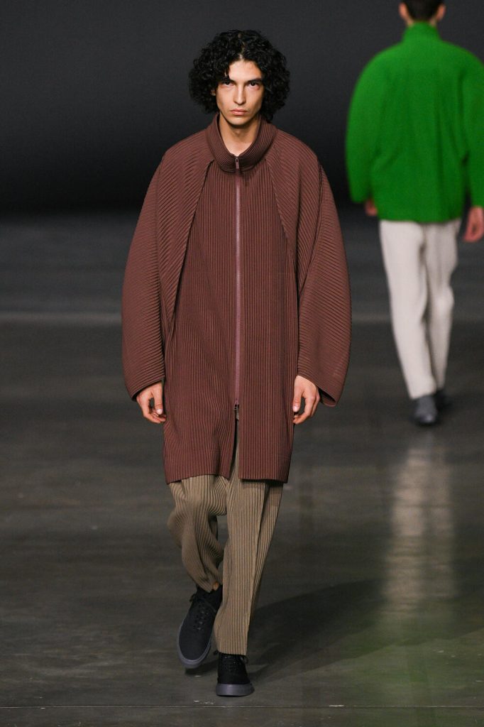 Homme Plisse Issey Miyake Fall 2023 Men’s Fashion Show | The Impression