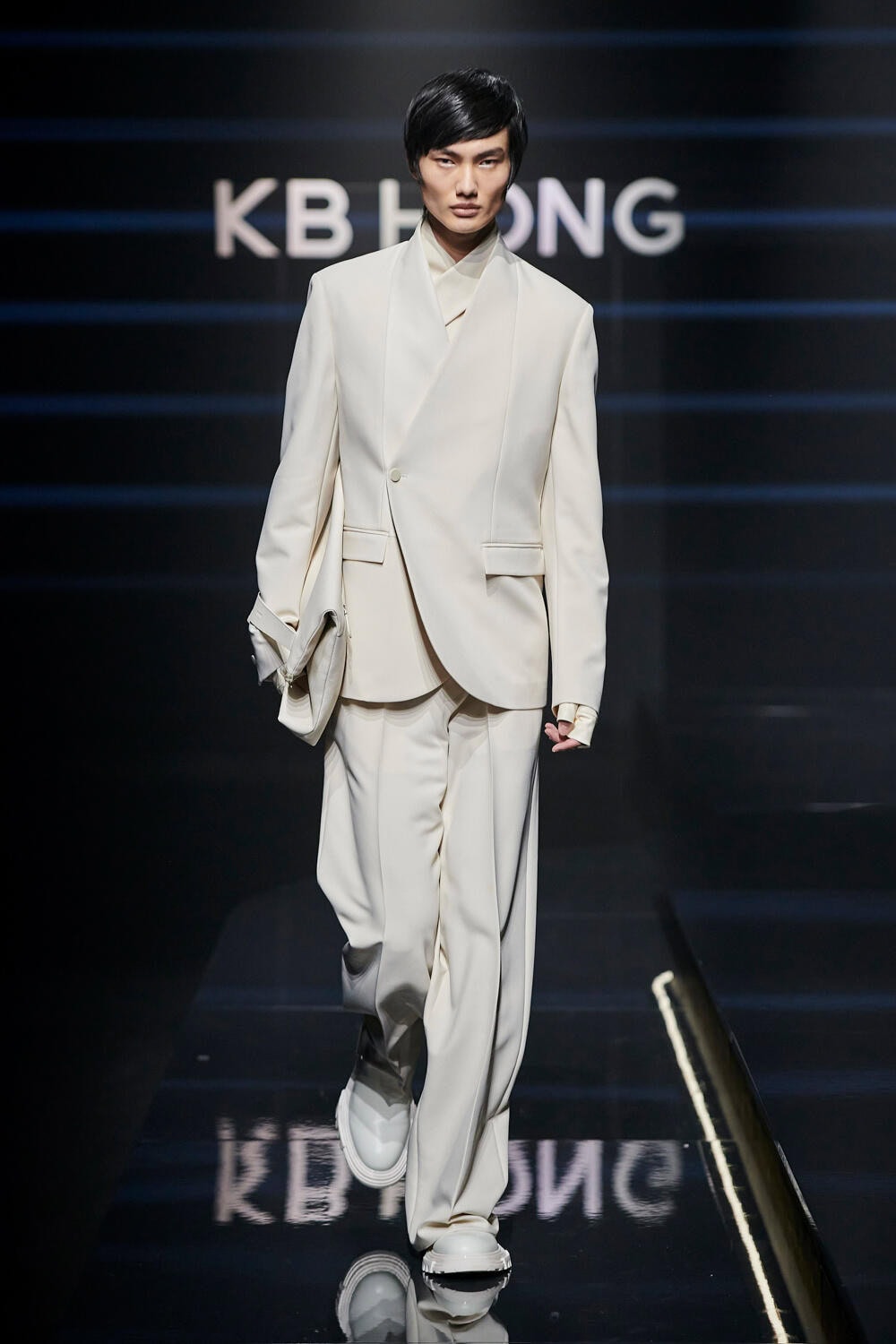 Kb Hong  Fall 2023 Men’s Fashion Show