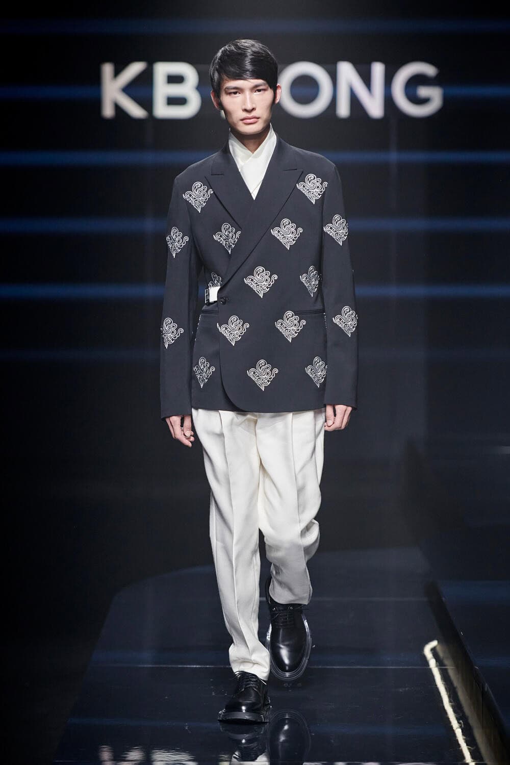 Kb Hong  Fall 2023 Men’s Fashion Show
