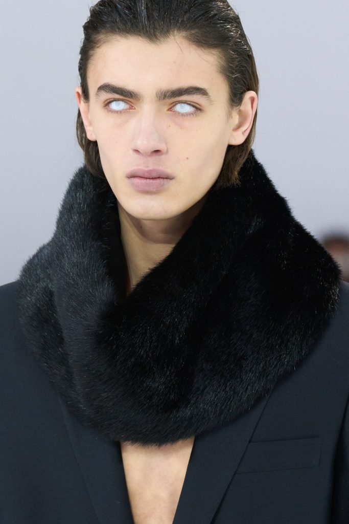 Loewe  Fall 2023 Men’s Fashion Show Details