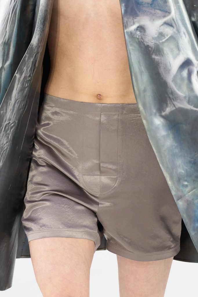 Loewe  Fall 2023 Men’s Fashion Show Details