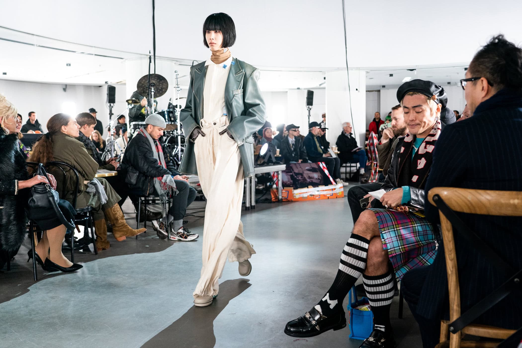 Maison Mihara Yasuhiro  Fall 2023 Men’s Fashion Show Atmosphere