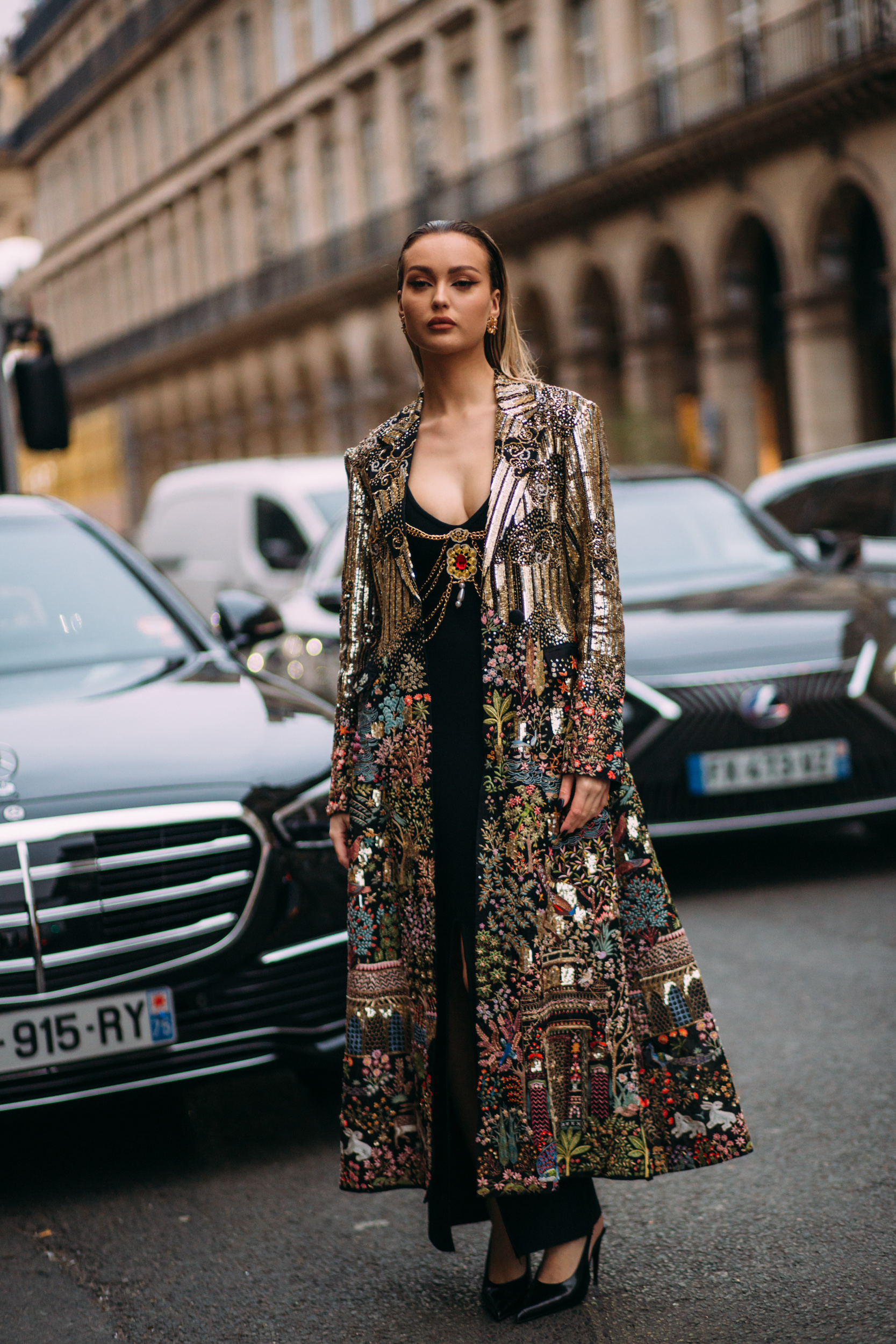 Paris Couture Street Style Spring 2023 Shows