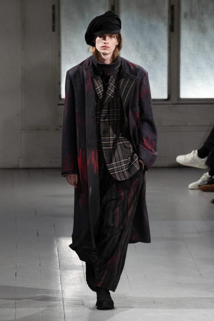 Yohji Yamamoto  Fall 2023 Men’s Fashion Show