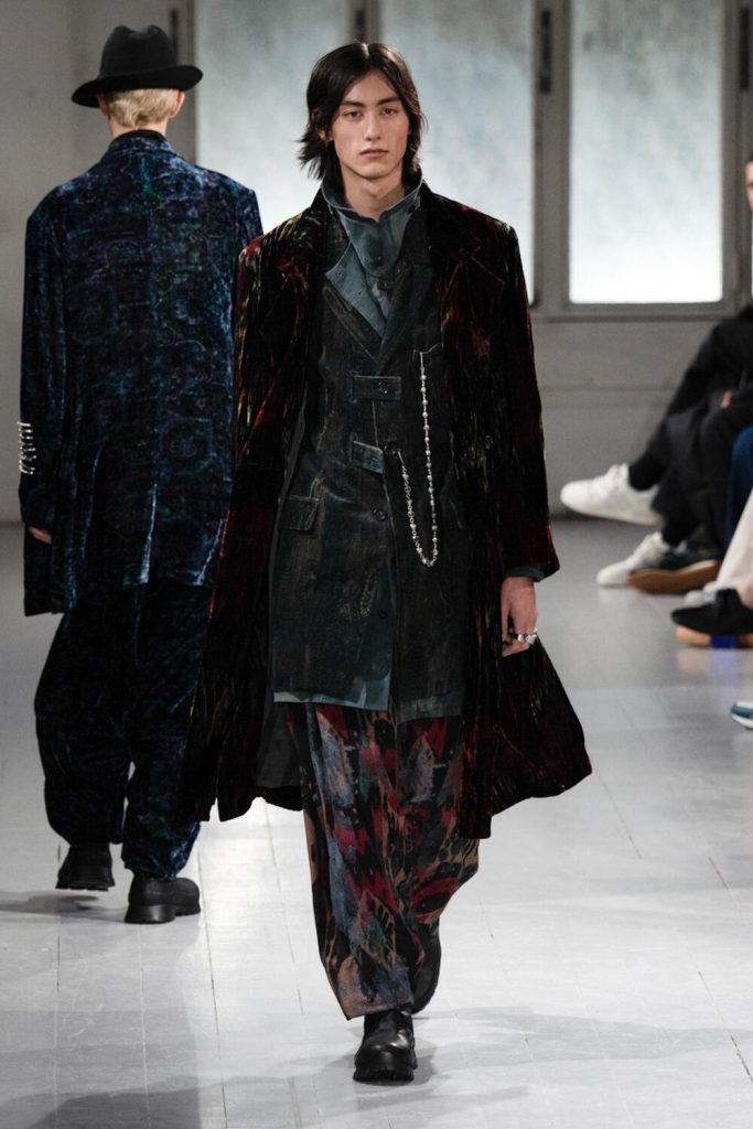 Yohji Yamamoto  Fall 2023 Men’s Fashion Show