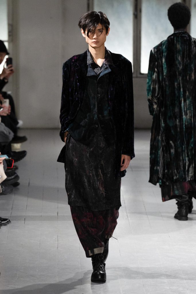 Yohji Yamamoto  Fall 2023 Men’s Fashion Show