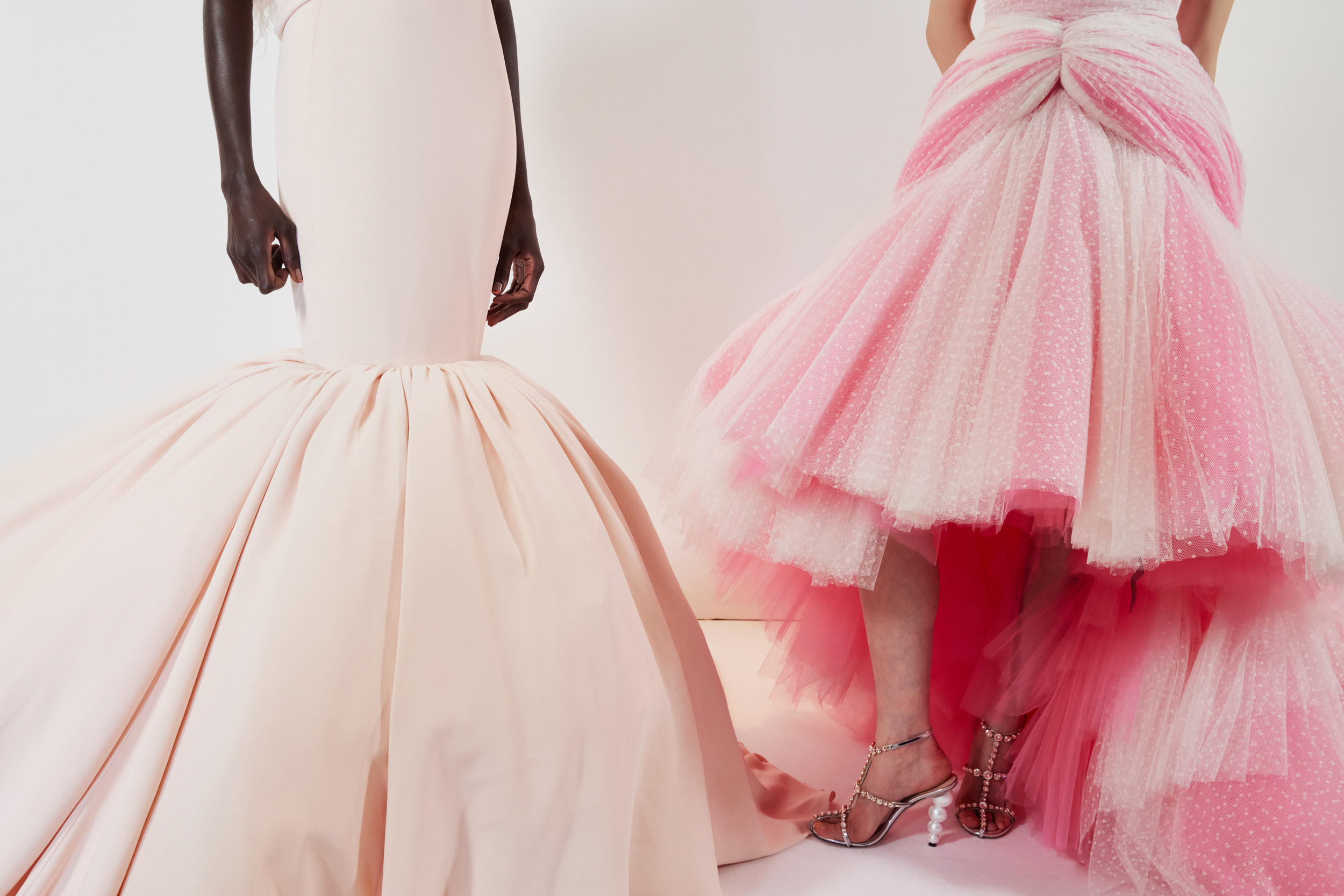 Giambattista Valli Spring 2023 Couture Fashion Show Backstage