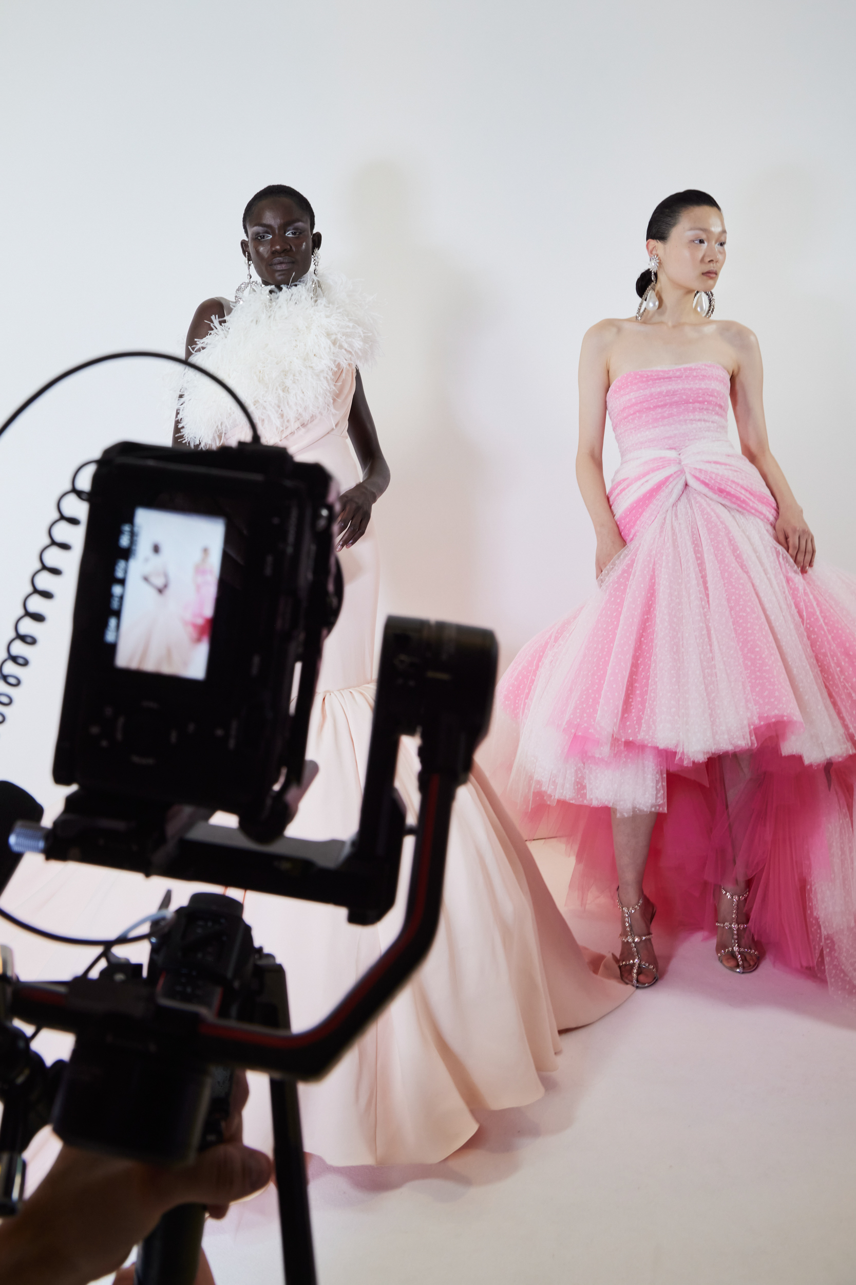 Giambattista Valli Spring 2023 Couture Fashion Show Backstage