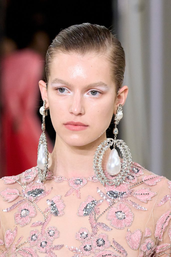 Giambattista Valli Spring 2023 Couture Fashion Show Details