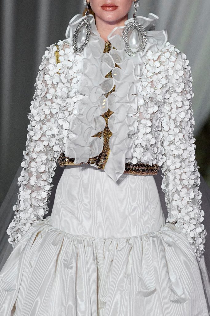 Giambattista Valli Spring 2023 Couture Fashion Show Details