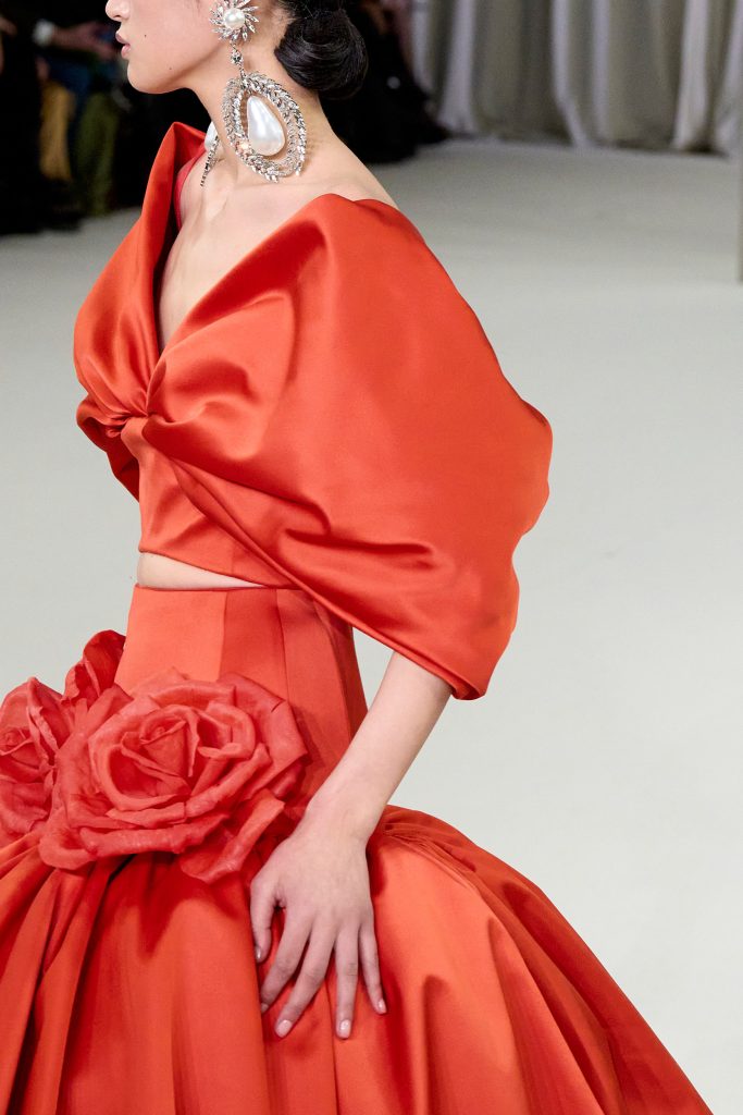 Giambattista Valli Spring 2023 Couture Fashion Show Details