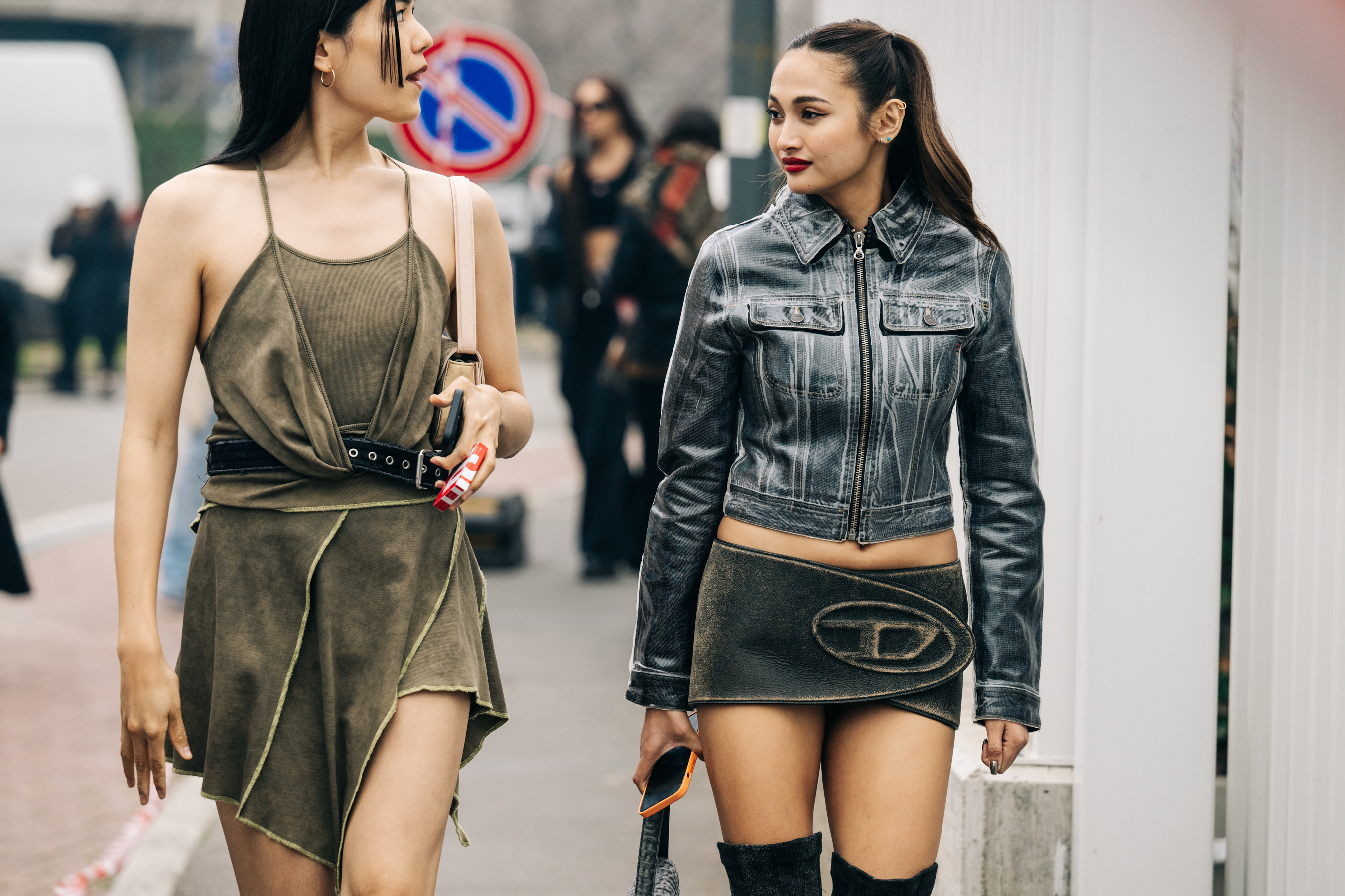 Milan Fall 2023 Fashion Week Street Style by Adam Katz Sindling