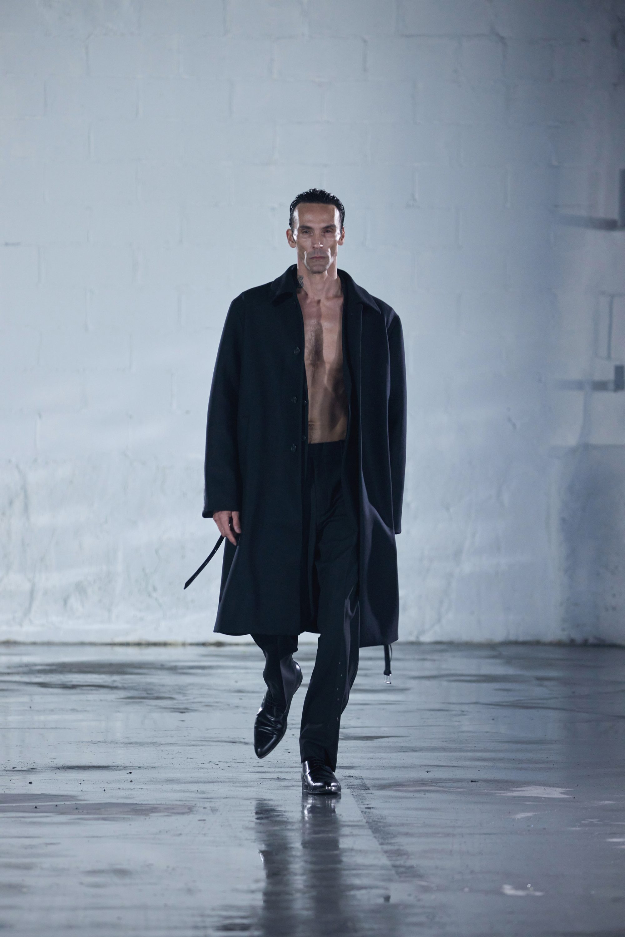 Helmut Lang Fall 2023 Fashion Show | The Impression