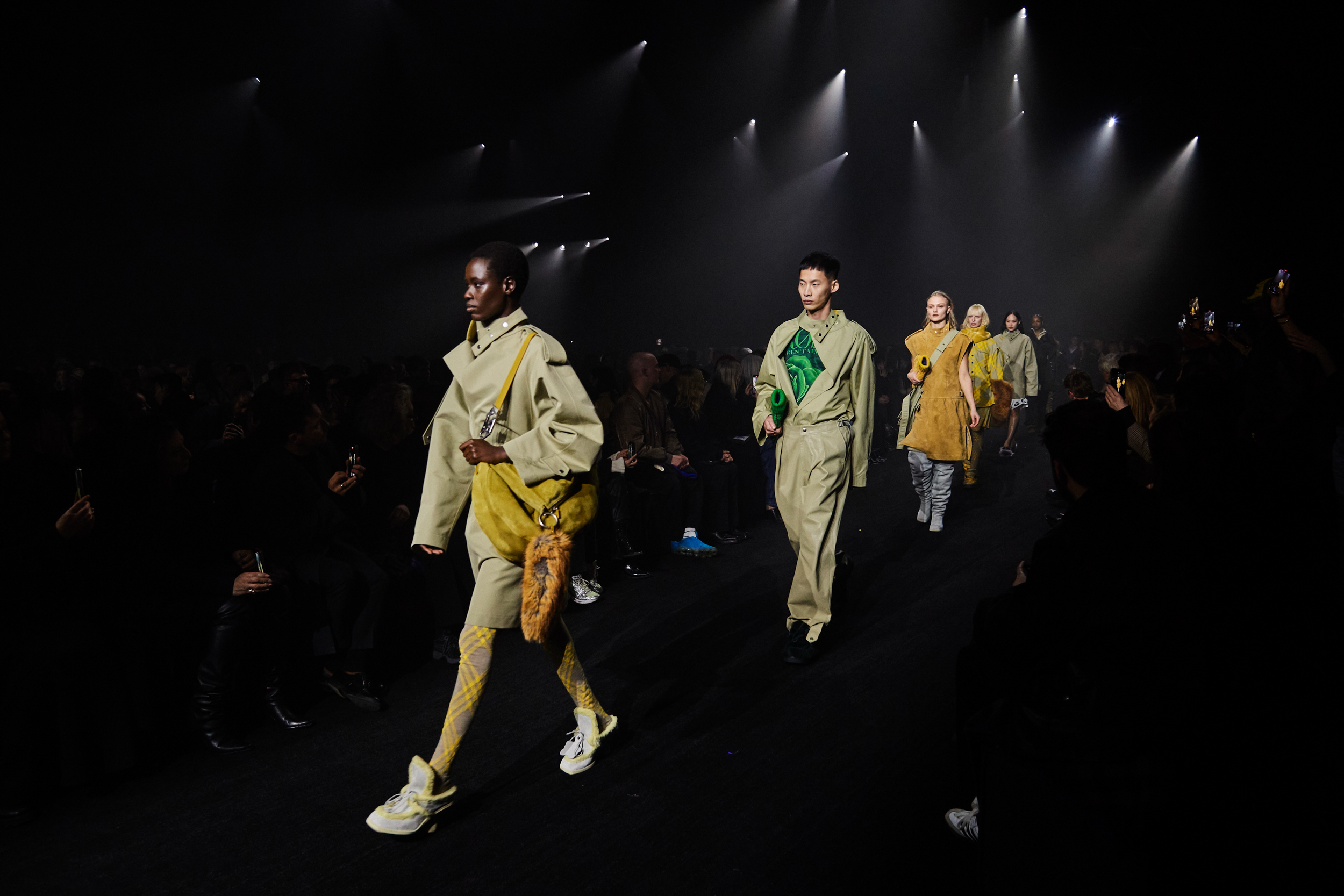 Burberry Fall 2023 Fashion Show Atmosphere