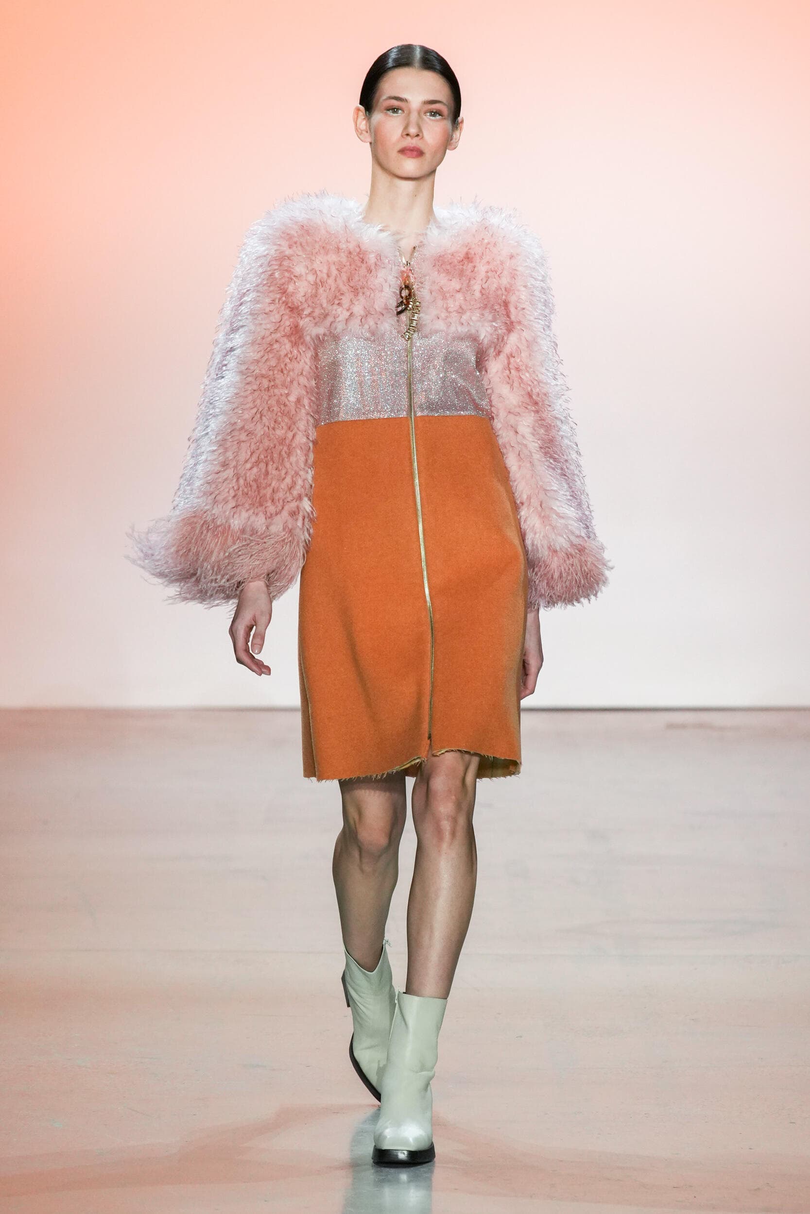 Son Jung Wan Fall 2023 Fashion Show