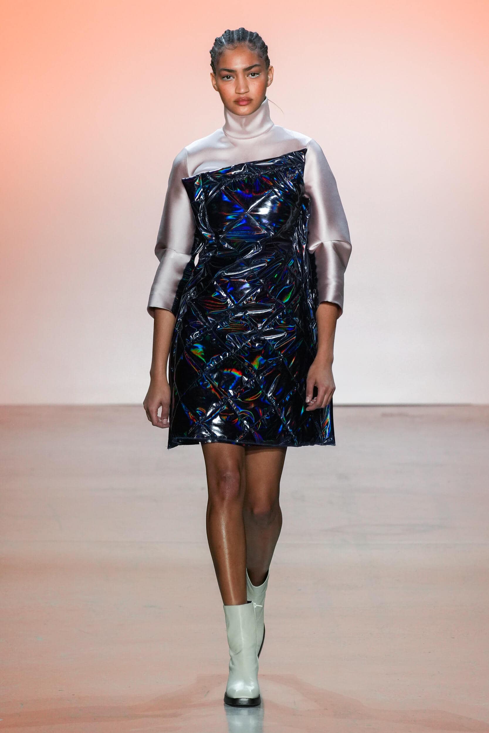 Son Jung Wan Fall 2023 Fashion Show