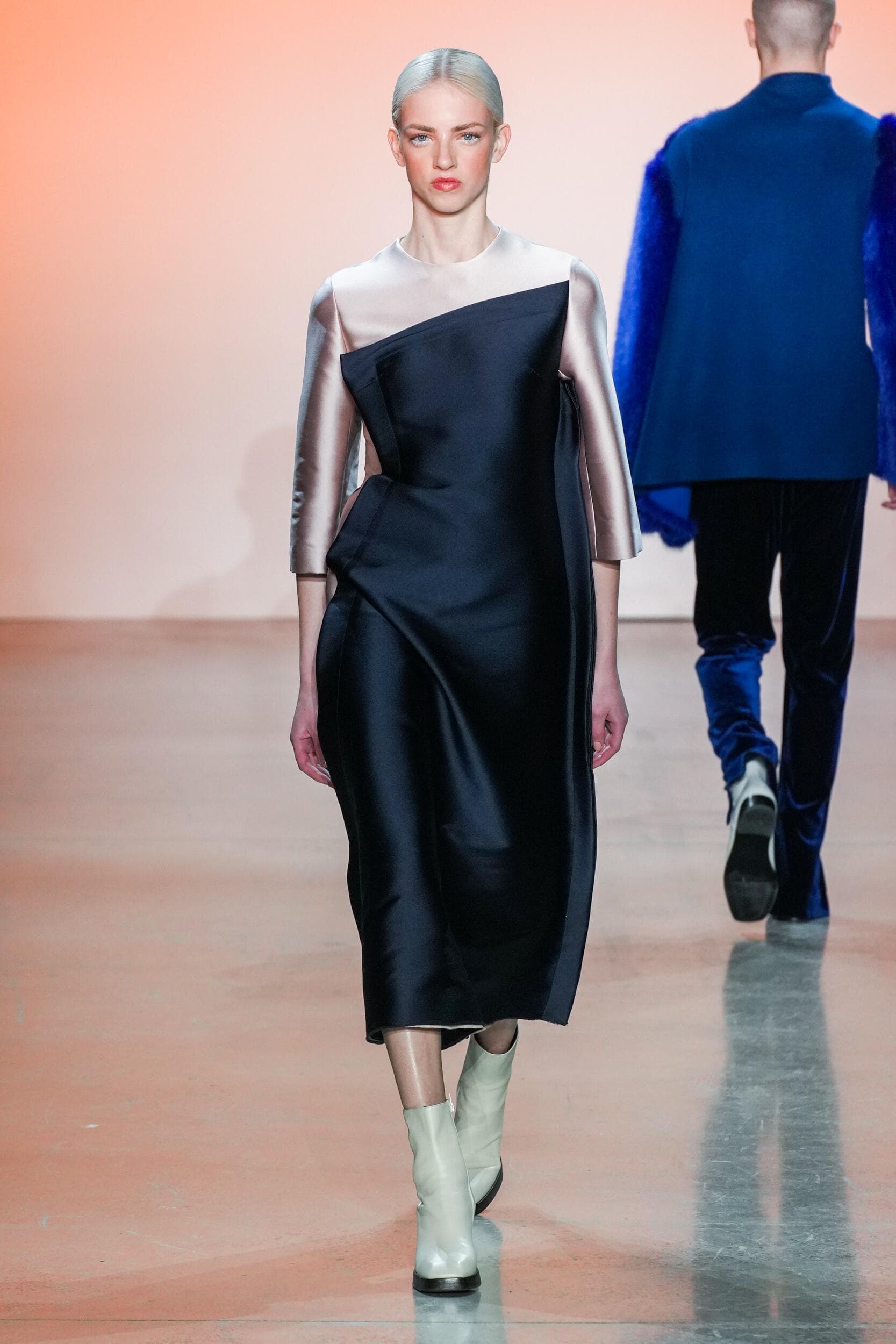 Son Jung Wan Fall 2023 Fashion Show
