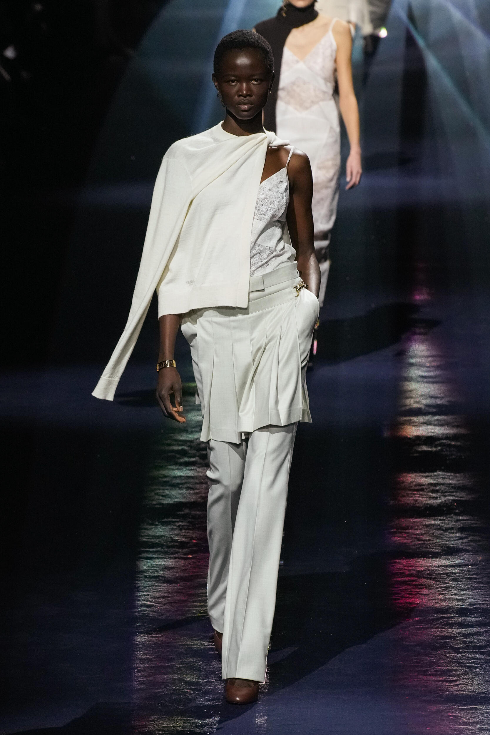 Fendi Fall 2023 Fashion Show | The Impression